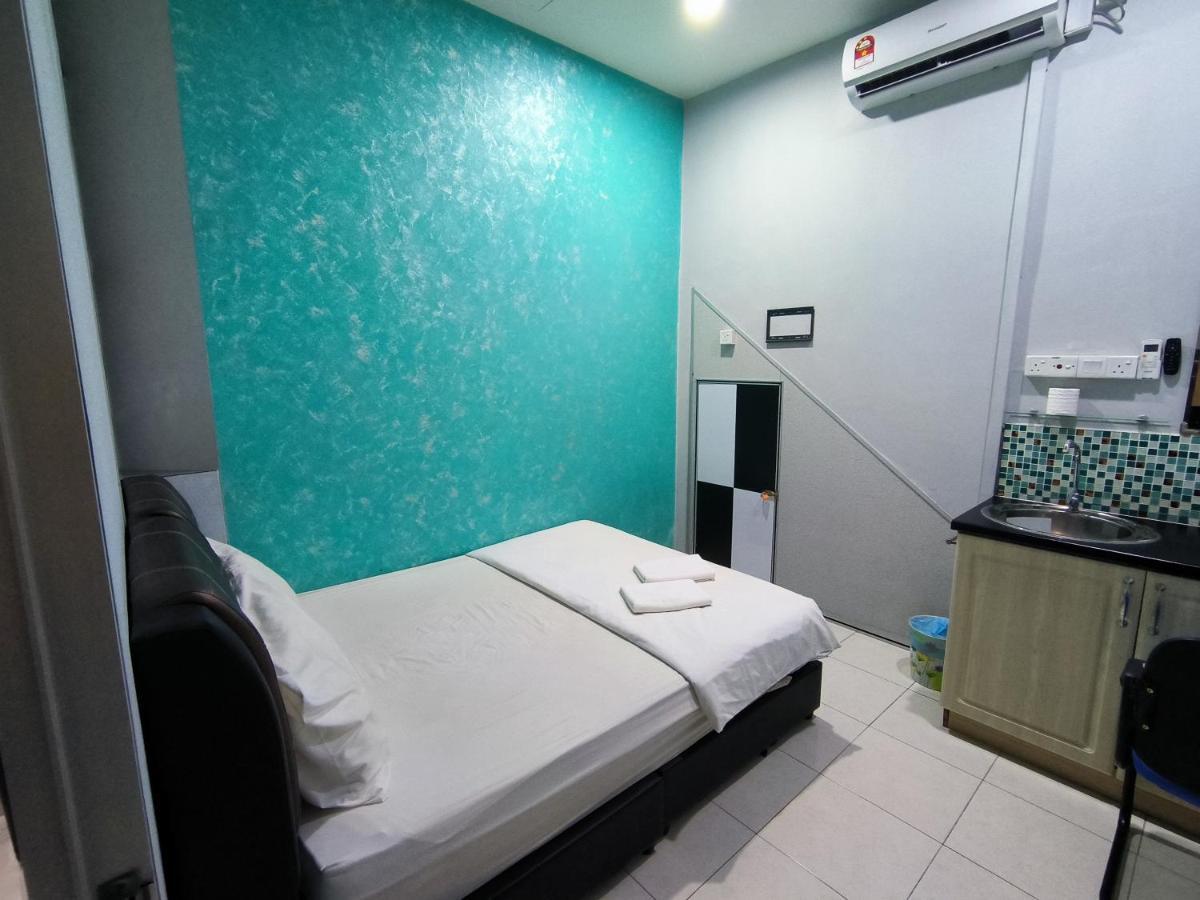 Golden Guest House 콴탄 외부 사진