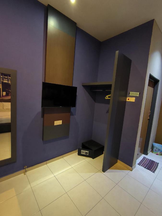 Golden Guest House 콴탄 외부 사진