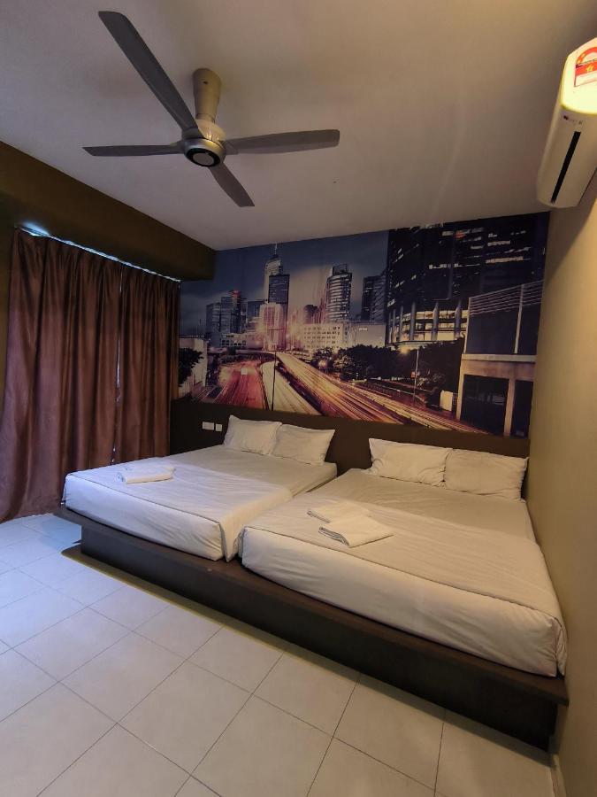 Golden Guest House 콴탄 외부 사진